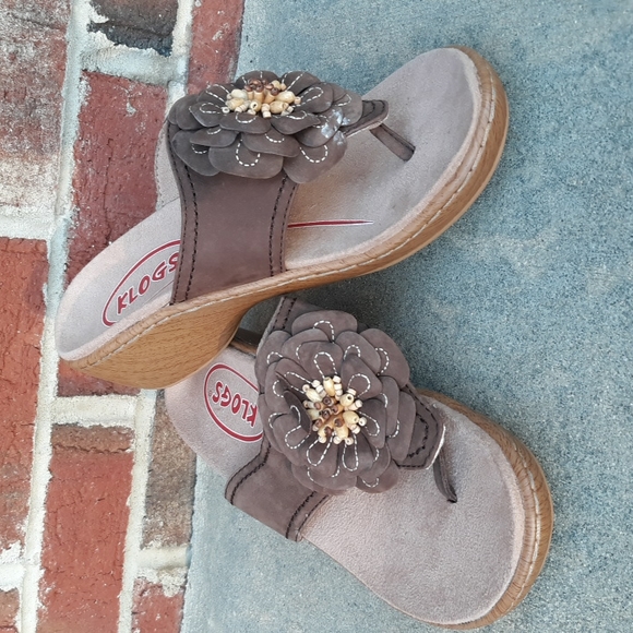 Klogs Size 8 Floral Beaded Brown Leather Faux Wooden Wedge Thong Clog Sandals - Picture 6 of 17